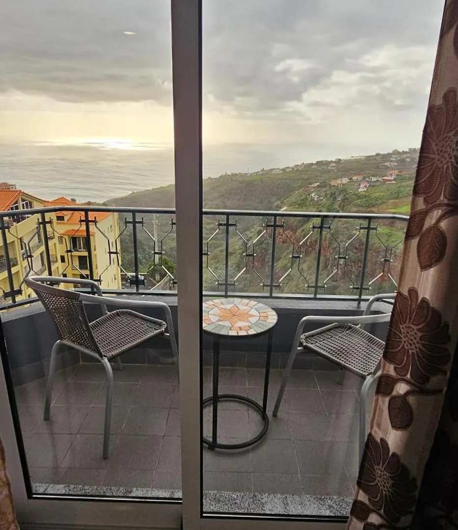 Sunset Star With Sea View Apartment Calheta  Portugal